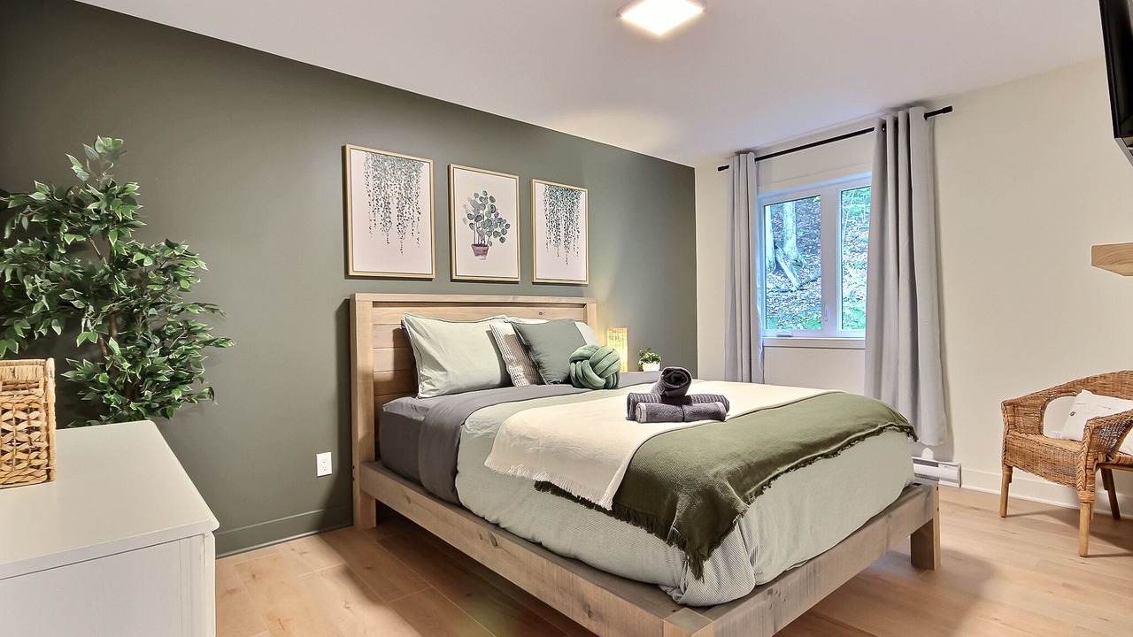 Photo of Bedroom in Morin Heights