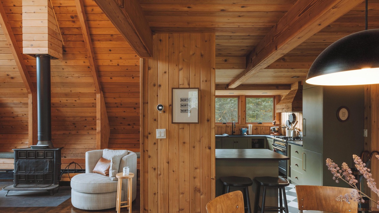 Photo of Bedroom in Grand Marais