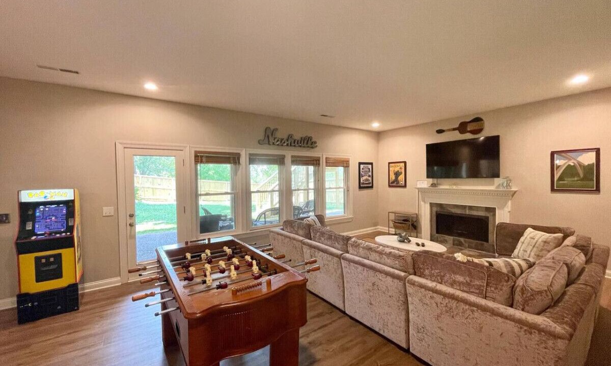 Photo of Bedroom in Hendersonville