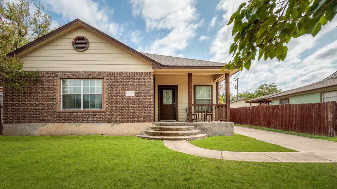Photo of Outdoor in River Oaks