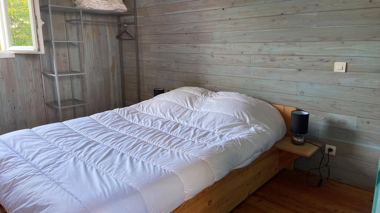 Photo of Bedroom in Le Chateau-d'Oleron