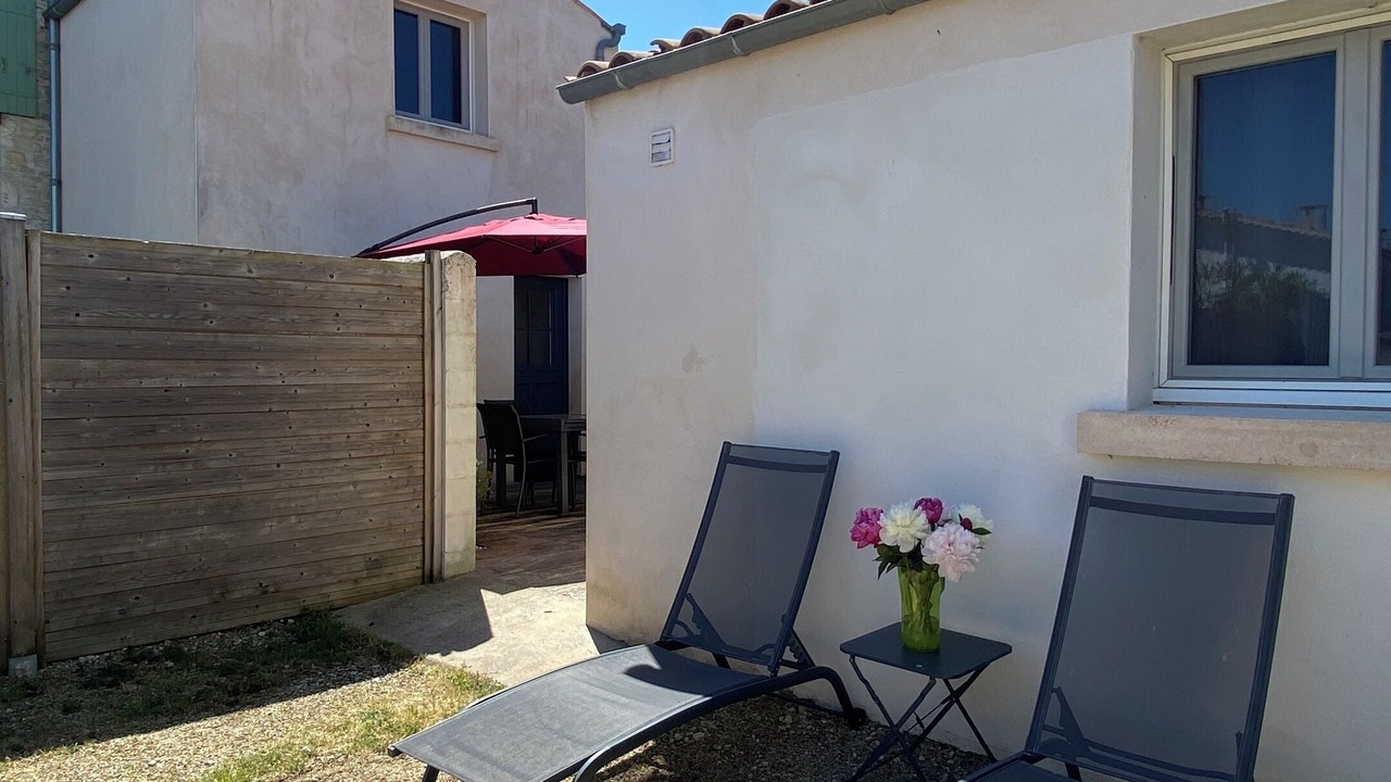 Photo of Patio Balcony in Le Chateau-d'Oleron