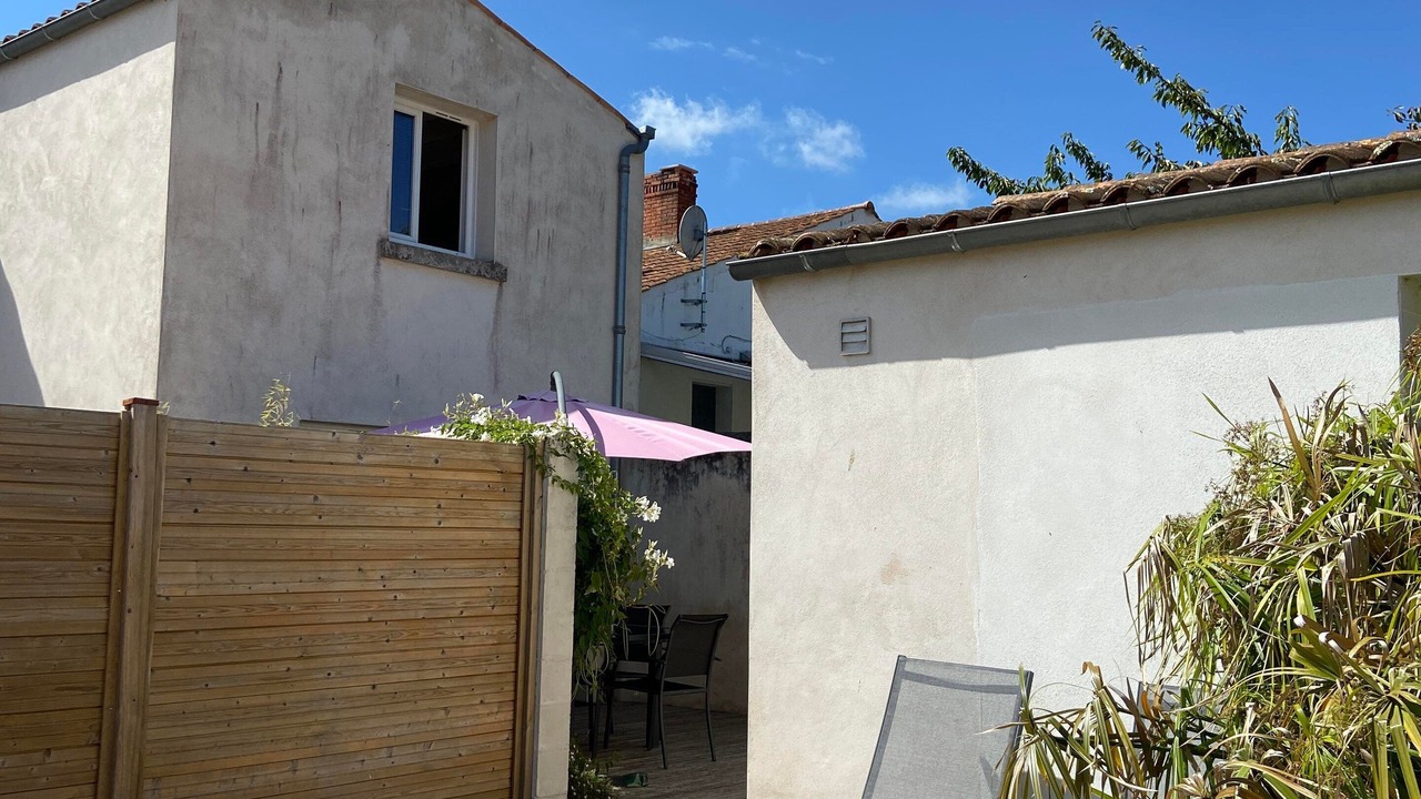 Photo of Patio Balcony in Le Chateau-d'Oleron