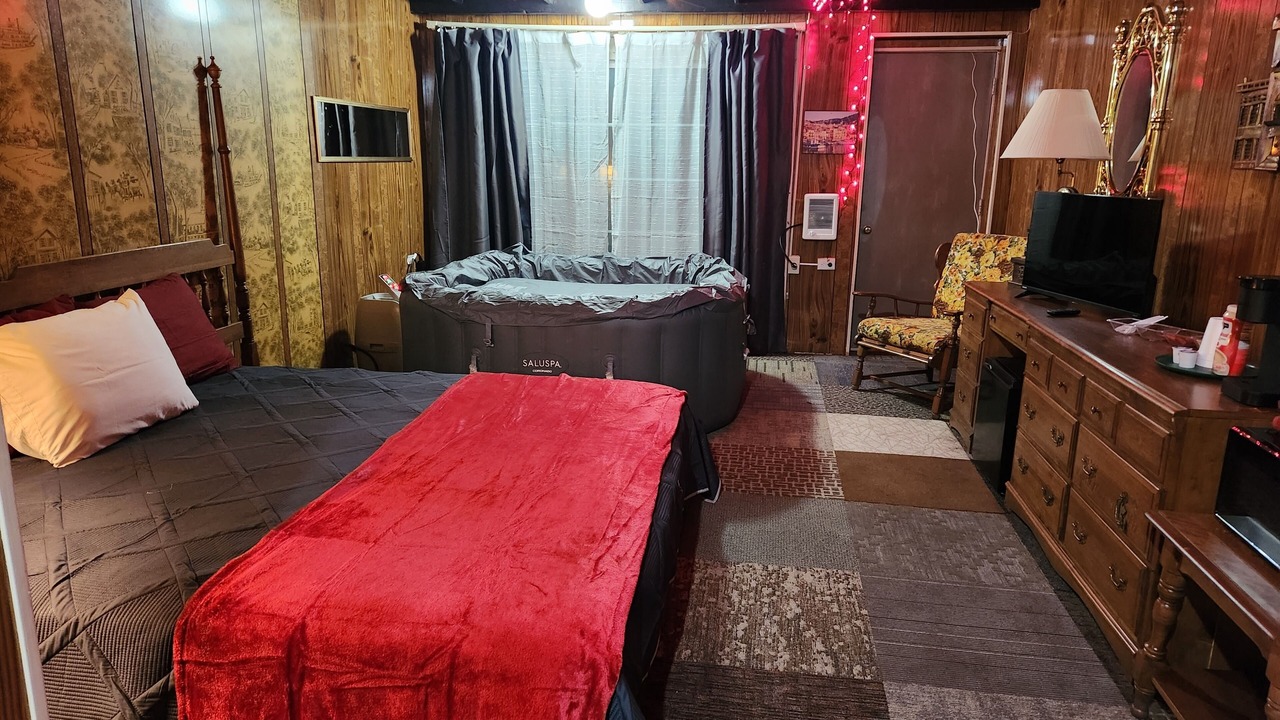 Photo of Bedroom in Gouldsboro