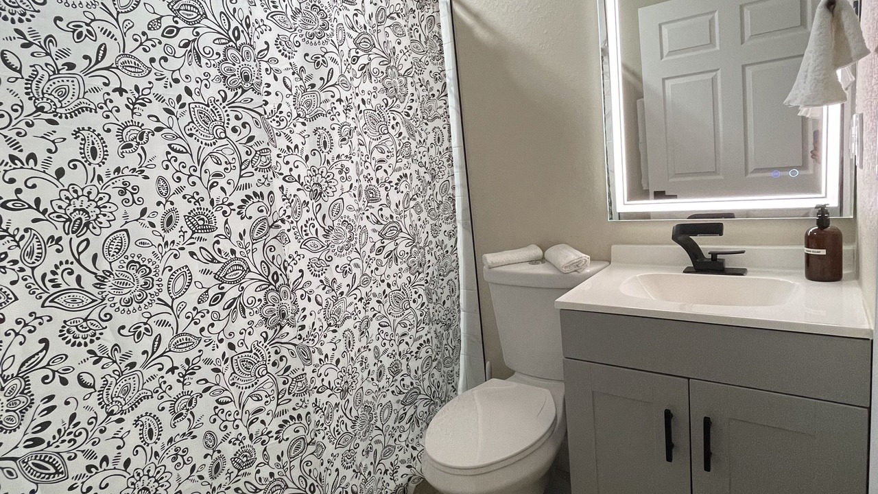 Photo of Bathroom in Plant City