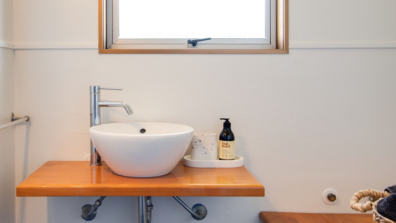 Photo of Bathroom in Waimarama