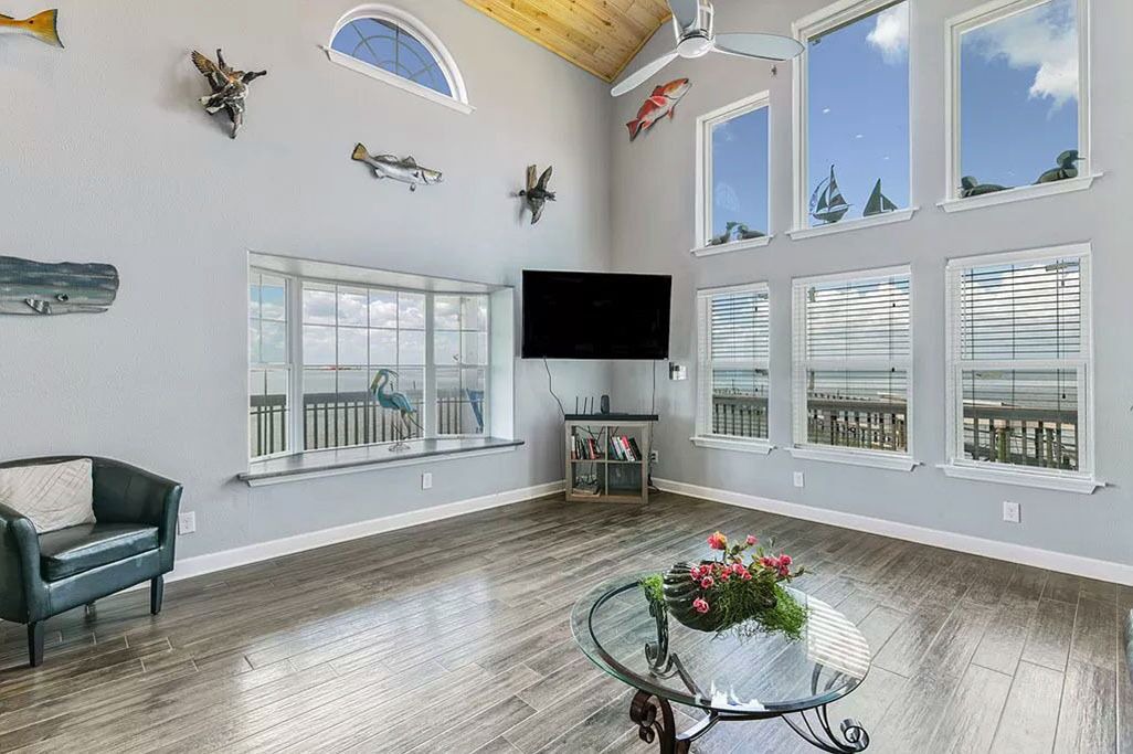 Photo of Livingroom in Rockport
