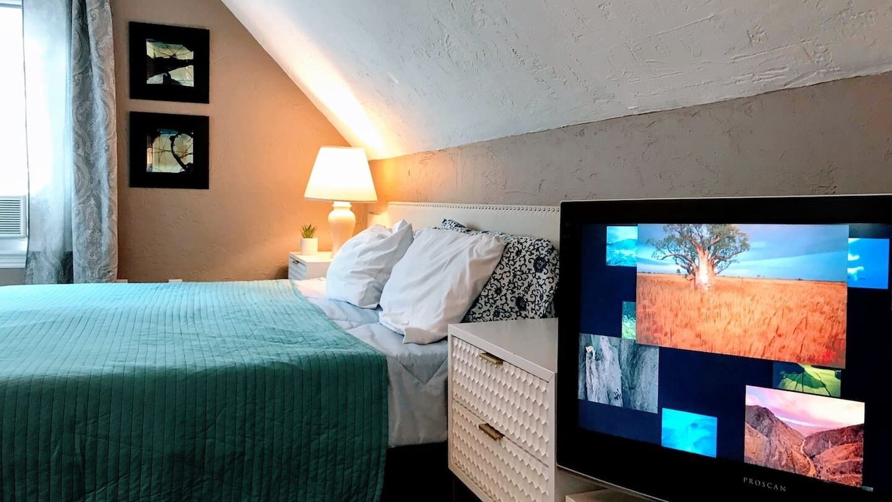 Photo of Bedroom in Lower Allston