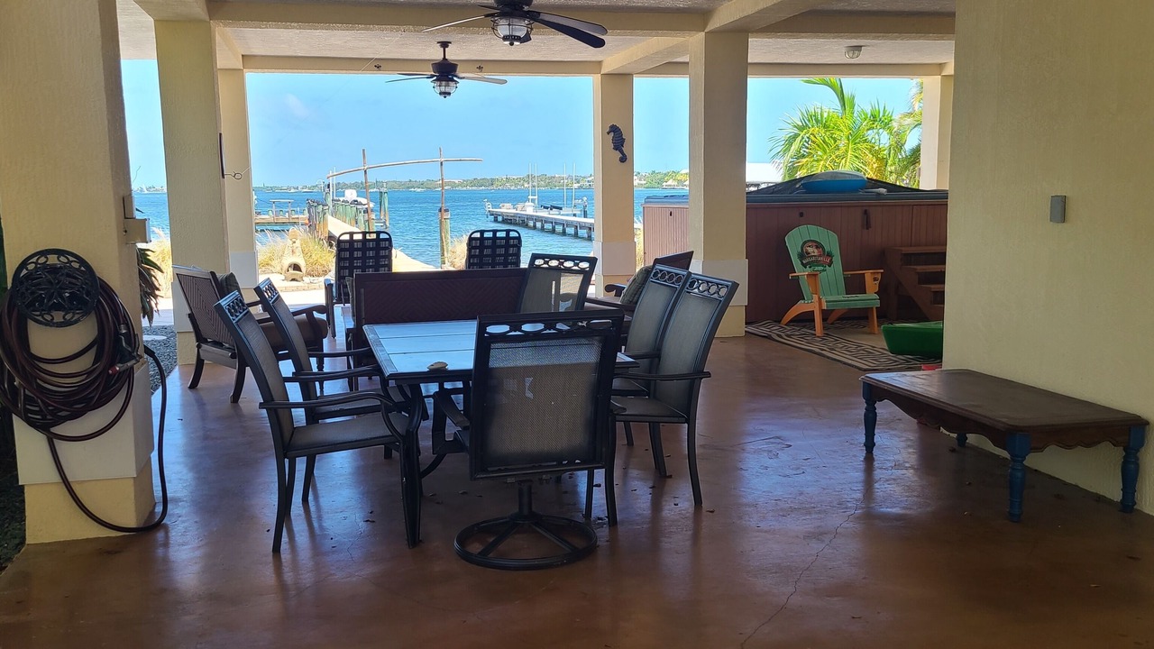 Photo of Outdoor in Cross Key Waterways