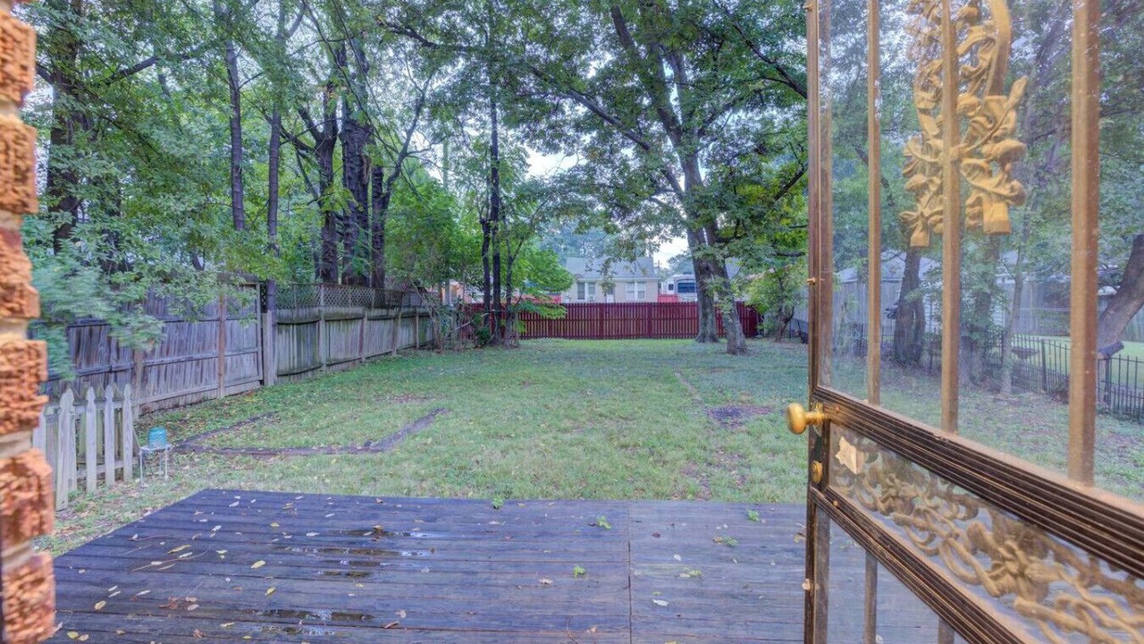 Photo of Others in Cooper-Young Historic District