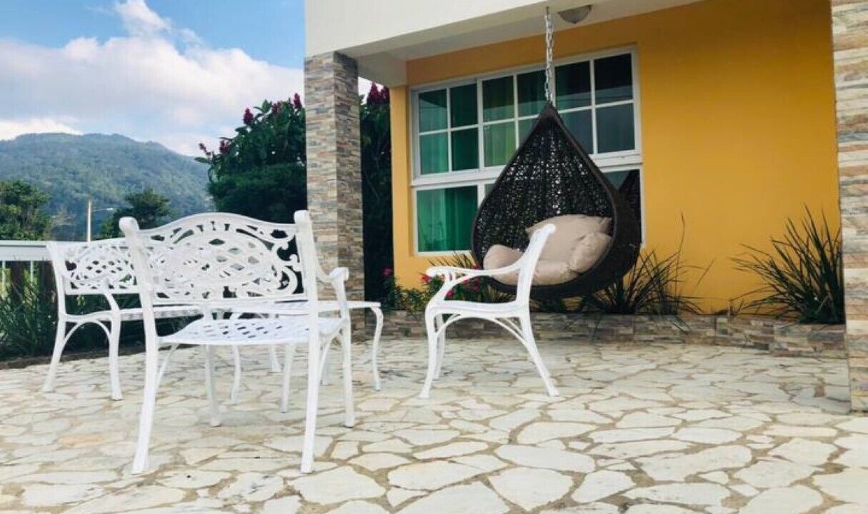 Photo of Patio Balcony in Pinar Quemado
