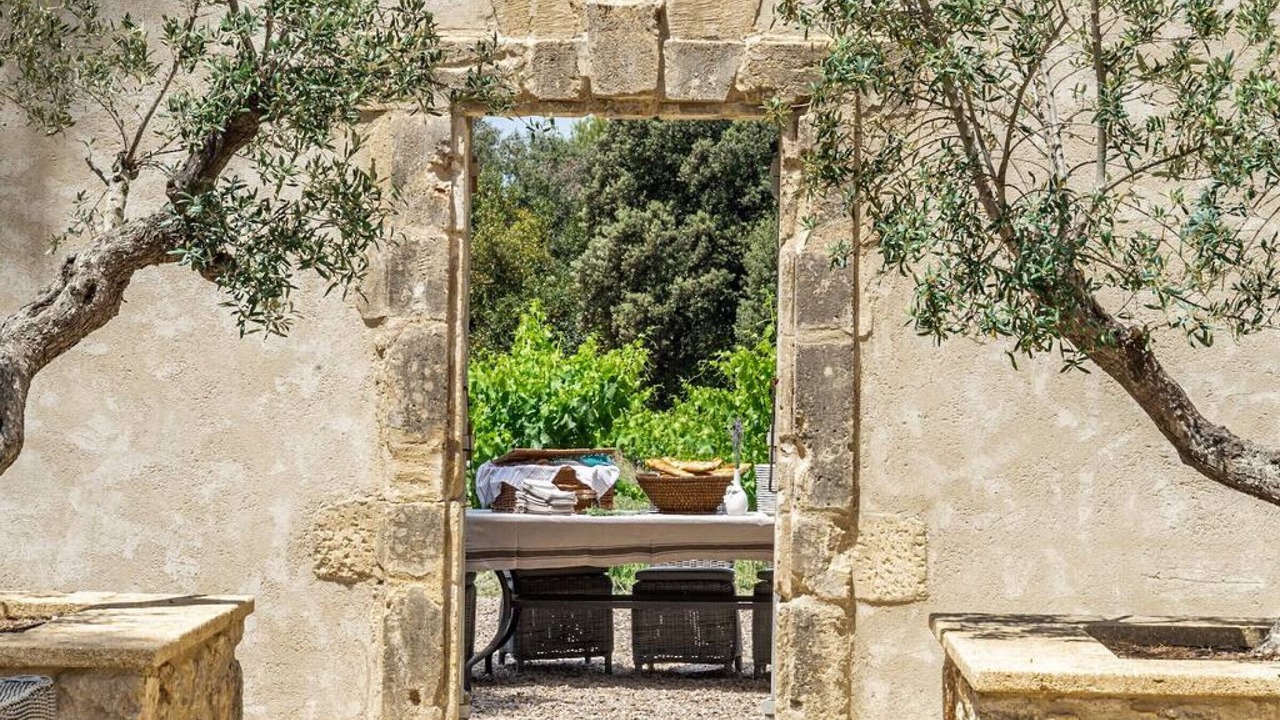 Photo of Outdoor in Cabrials