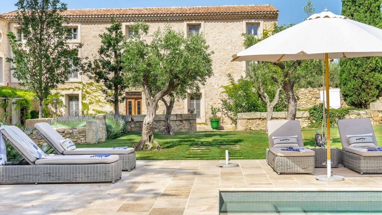 Photo of Outdoor in Cabrials