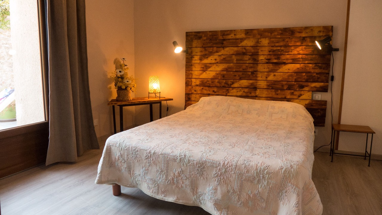 Photo of Bedroom in Montbrun-des-Corbieres