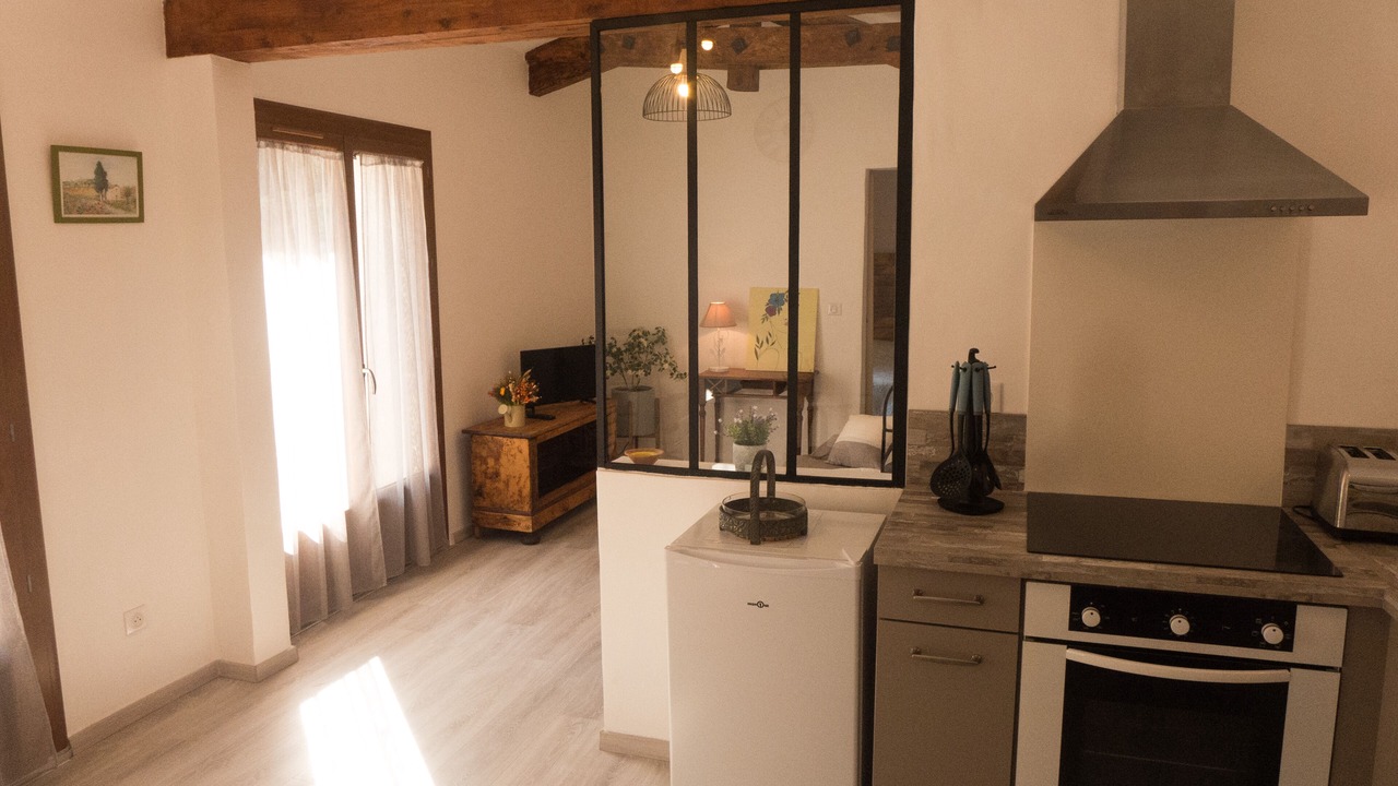 Photo of Kitchen in Montbrun-des-Corbieres