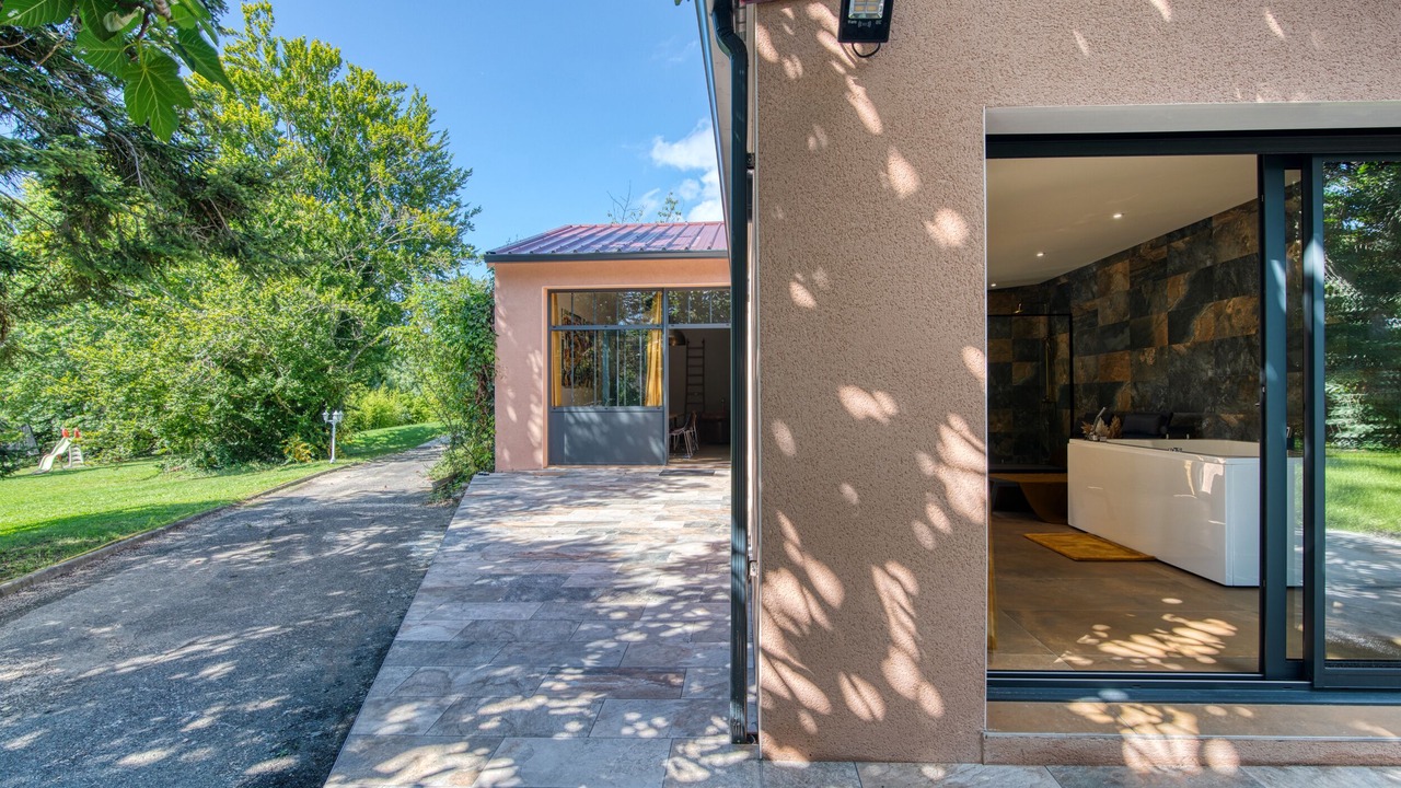 Photo of Patio Balcony in Grisolles