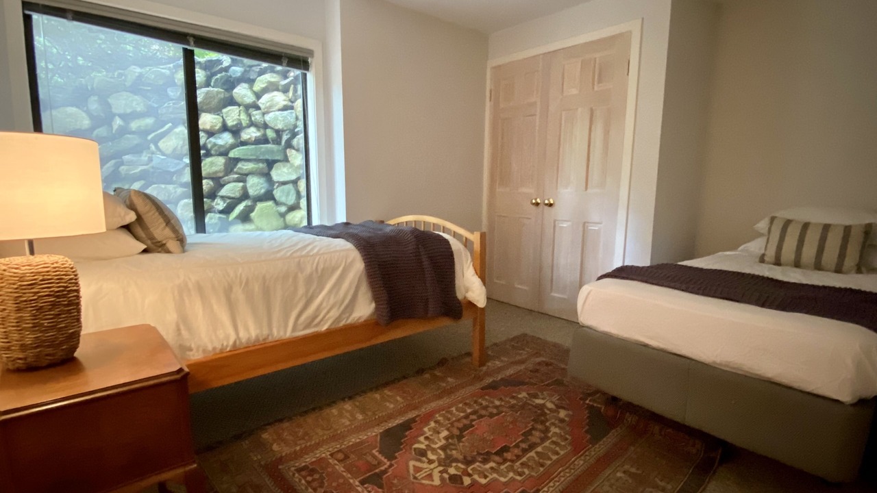 Photo of Bedroom in Redding Ridge