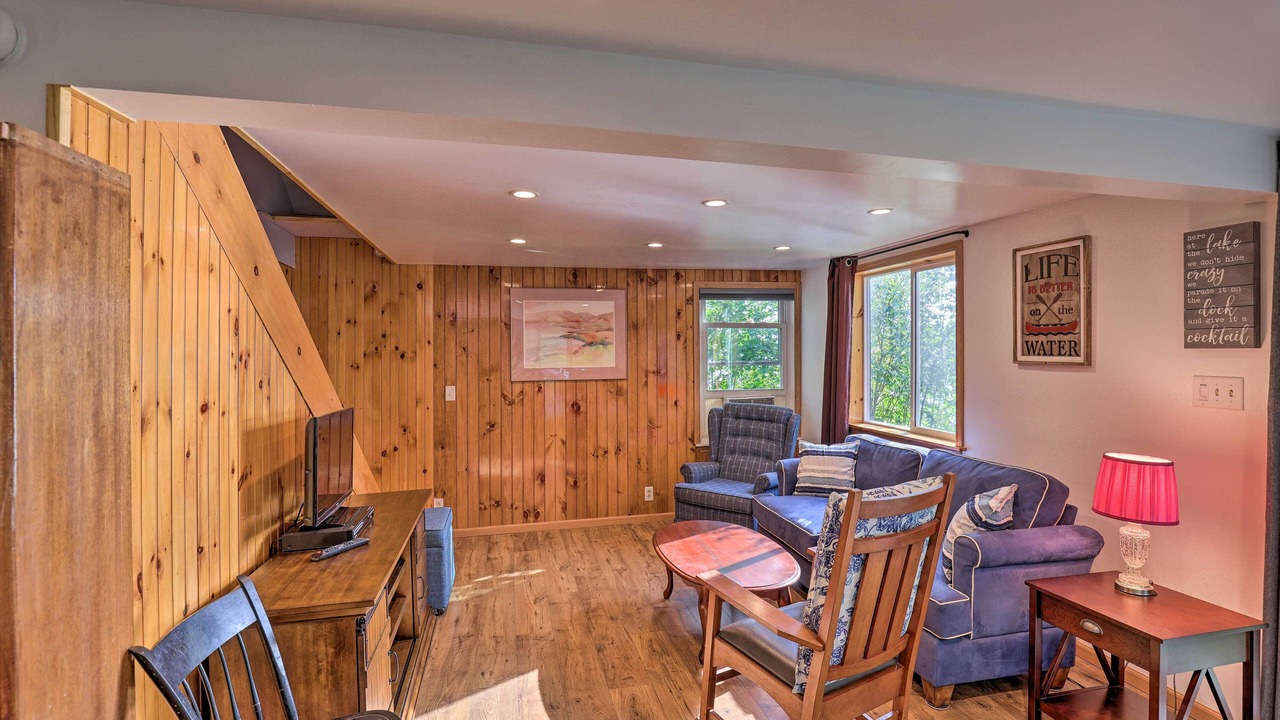 Photo of Livingroom in Middlesex