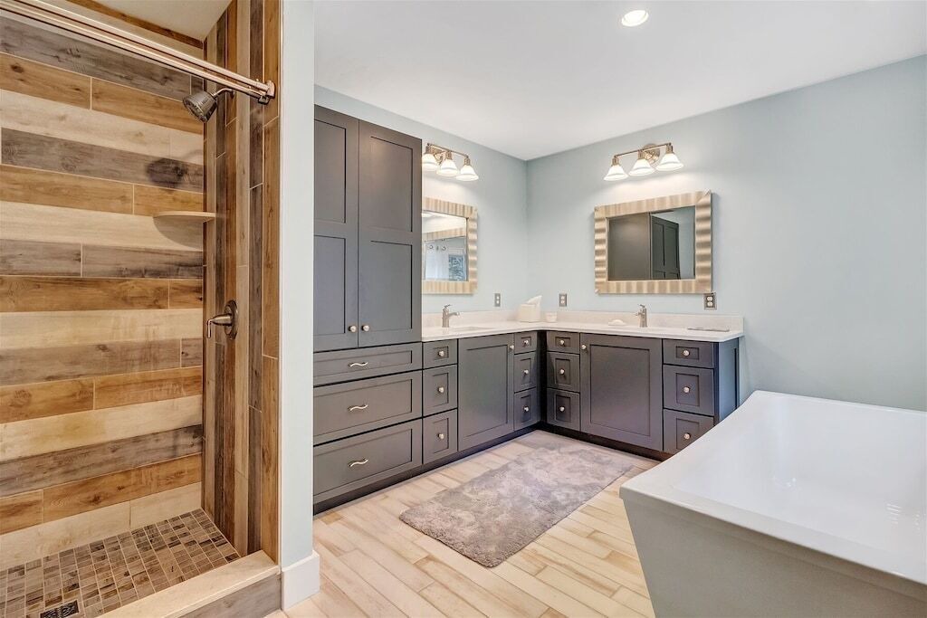 Photo of Bathroom in Ogunquit