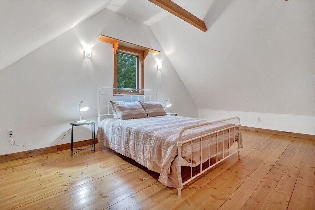 Photo of Bedroom in Ogunquit