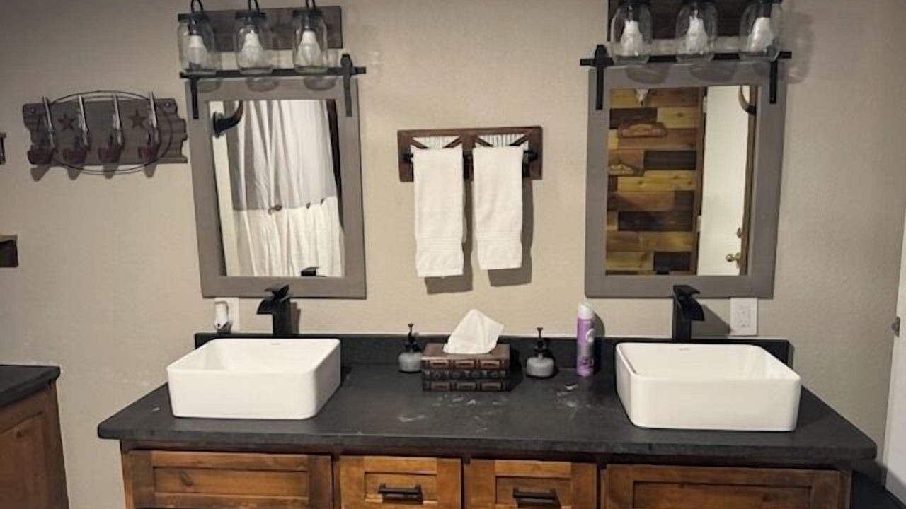 Photo of Bathroom in Gordonville