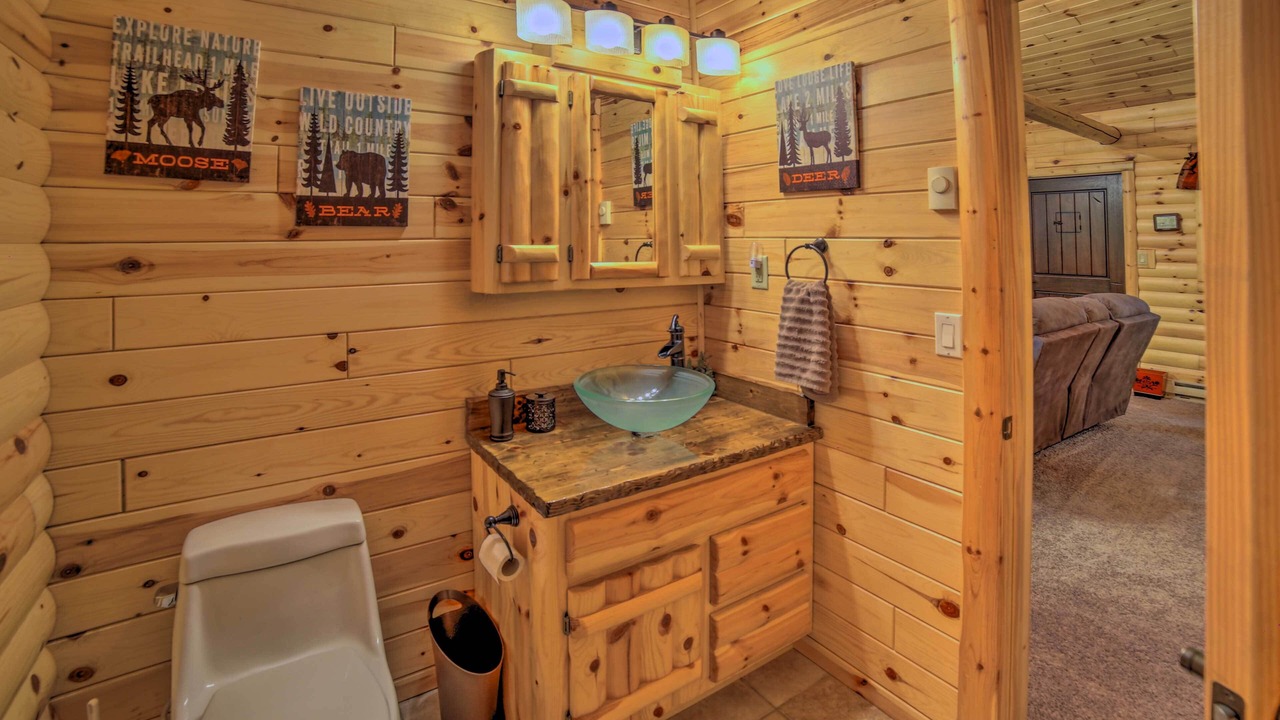 Photo of Bathroom in Manistique