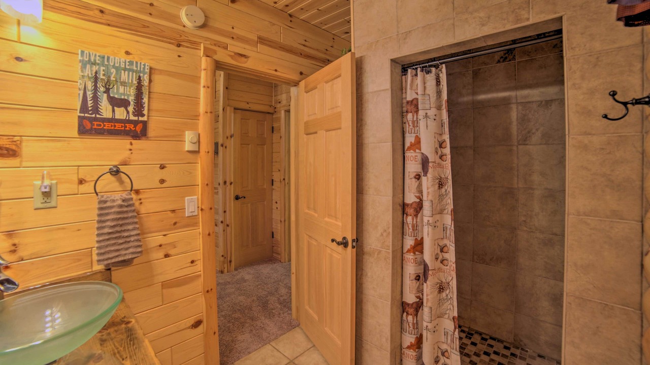Photo of Bathroom in Manistique