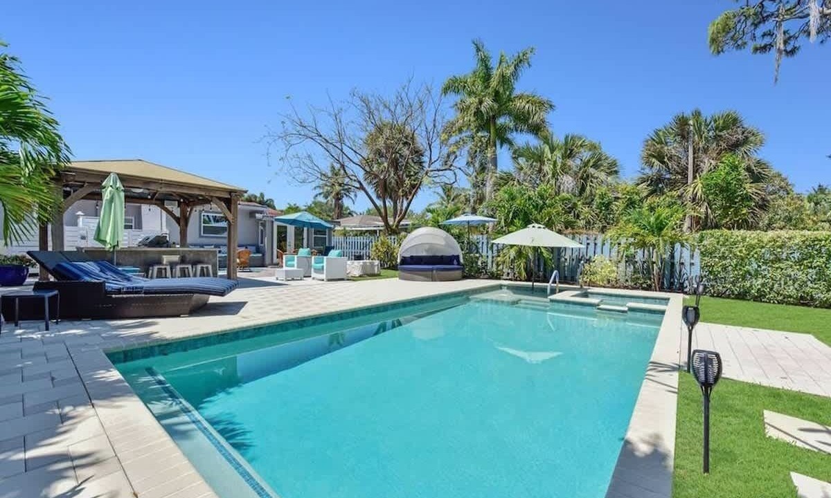 Photo of Outdoor in South Corals