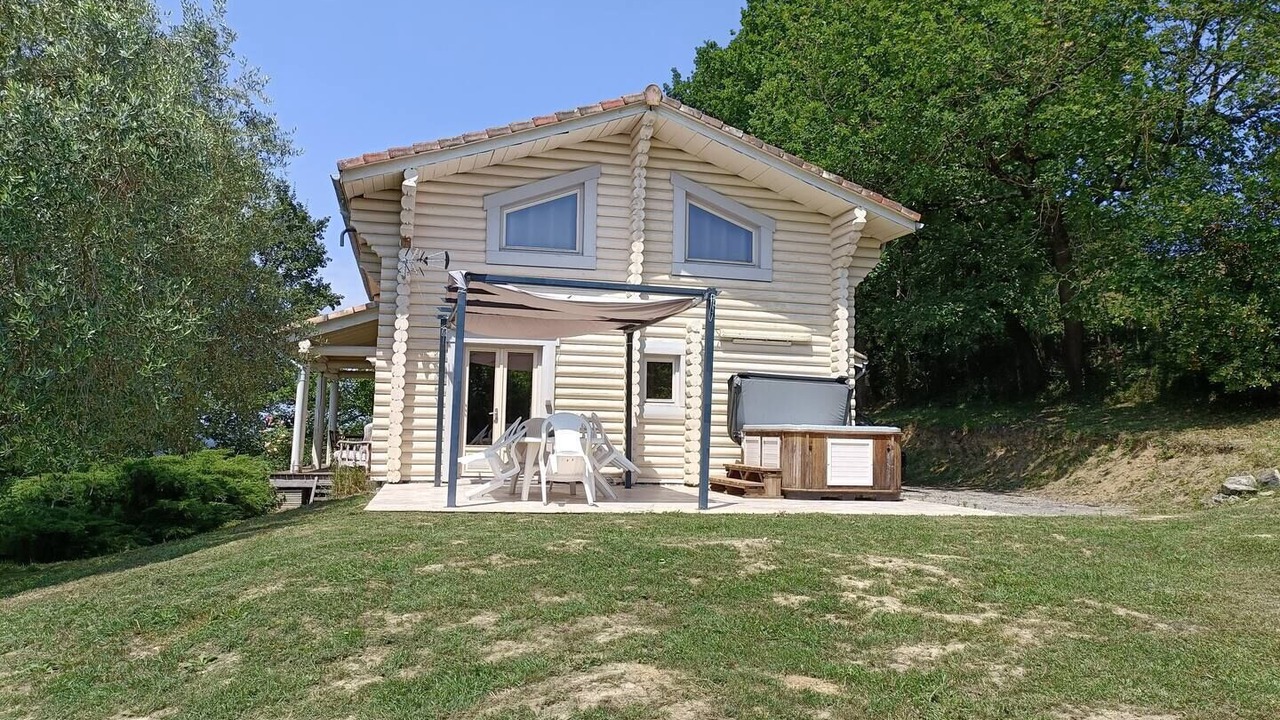 Photo of Patio Balcony in Monbahus