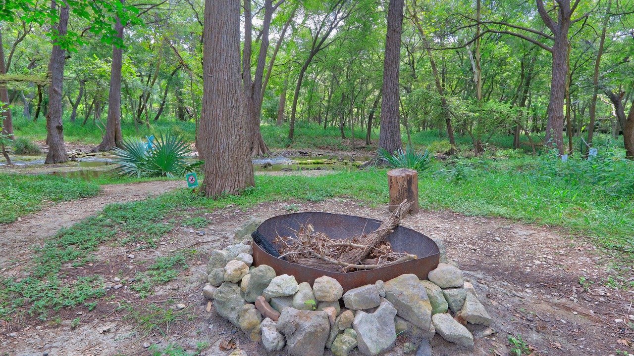 Photo of Others in Wimberley