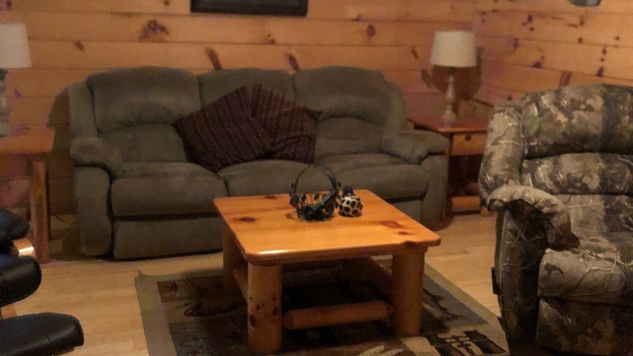 Photo of Livingroom in Oneida