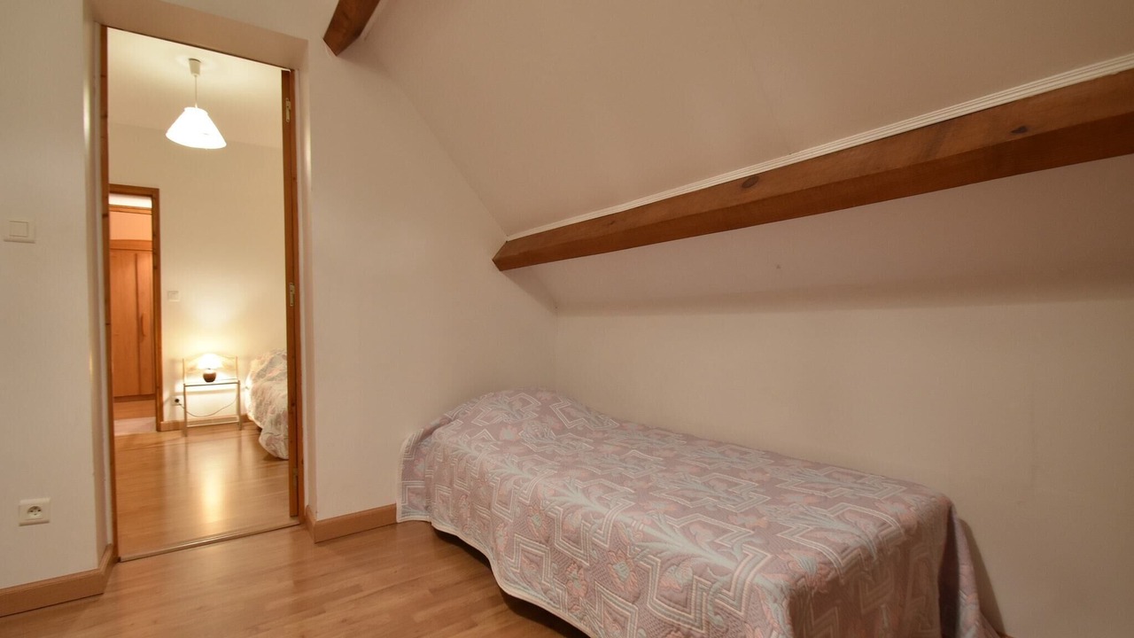 Photo of Others in Uzech