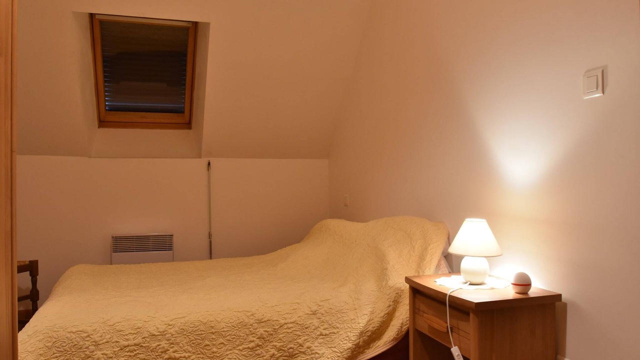 Photo of Others in Uzech