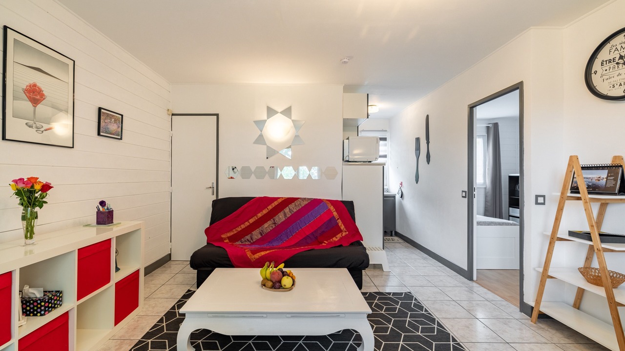 Photo of Livingroom in Branville