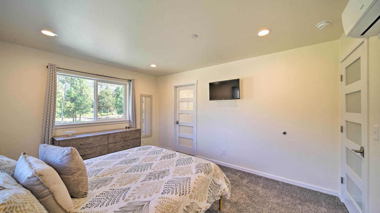 Photo of Others in Junction City