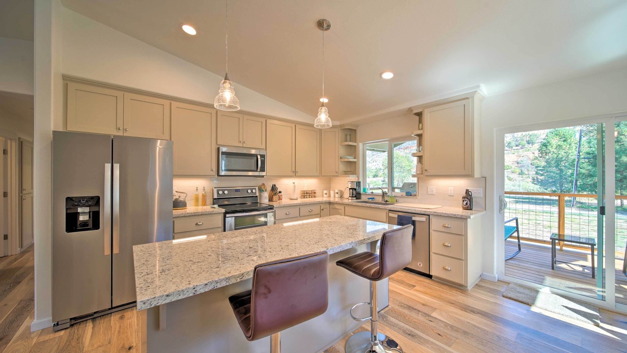 Photo of Others in Junction City