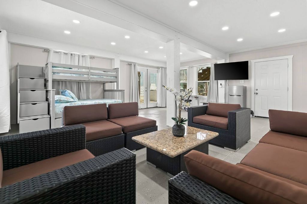 Photo of Bedroom in Surfside Beach