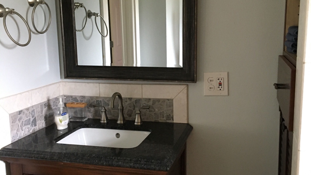 Photo of Bathroom in Citrus Springs