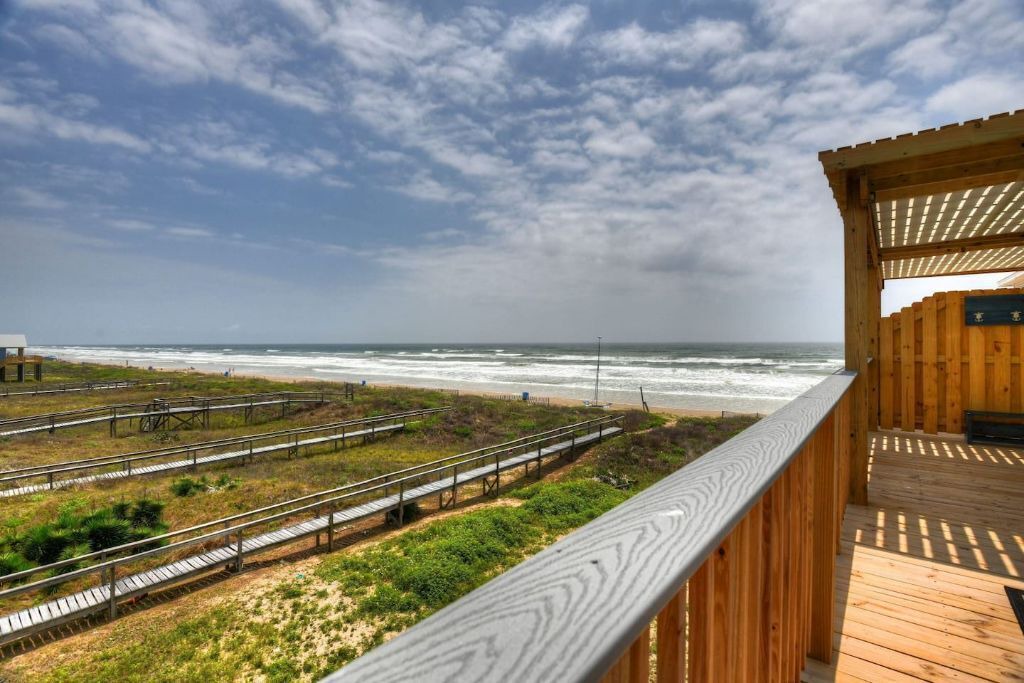 Photo of Others in Surfside Beach
