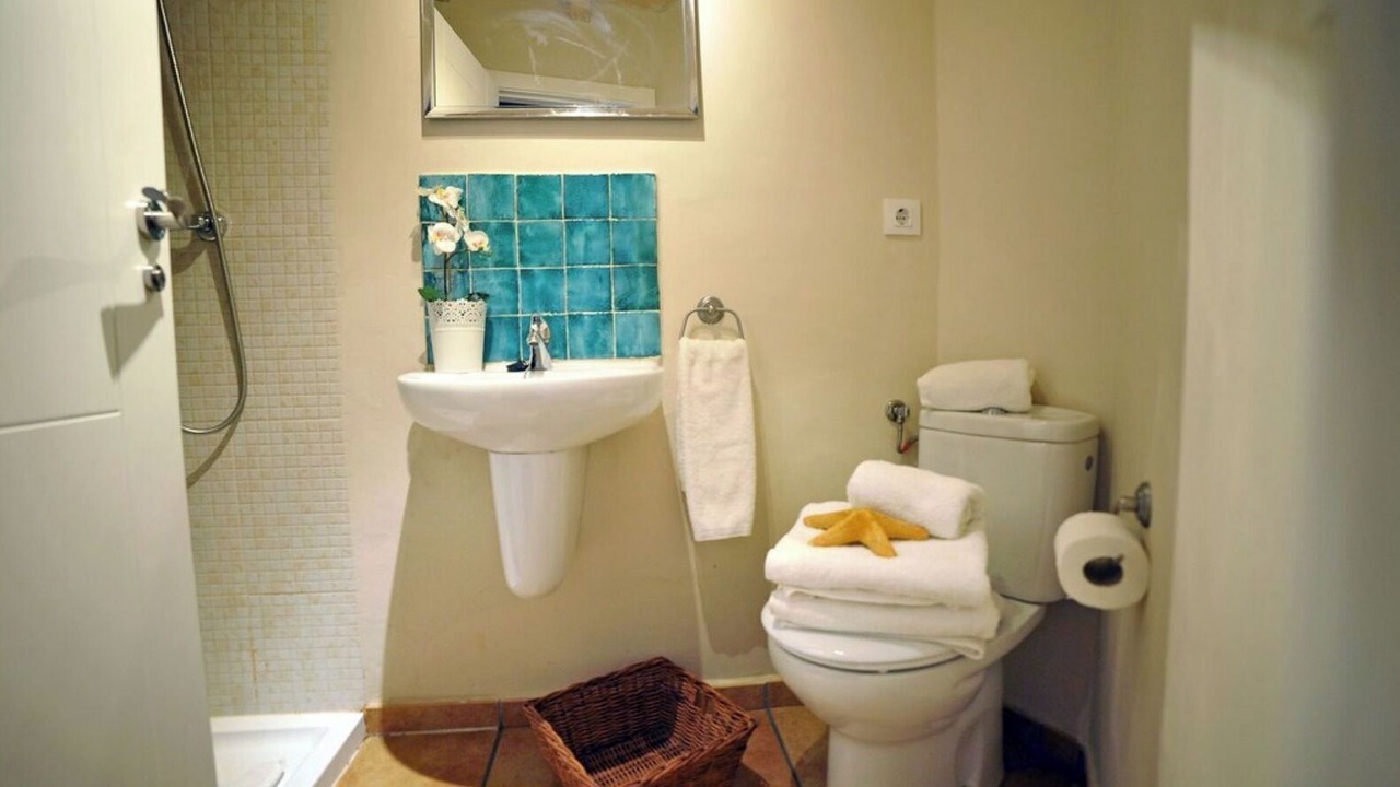 Photo of Bathroom in Toledo City Center