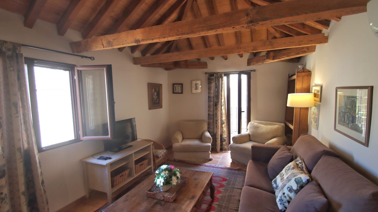 Photo of Livingroom in Toledo City Center