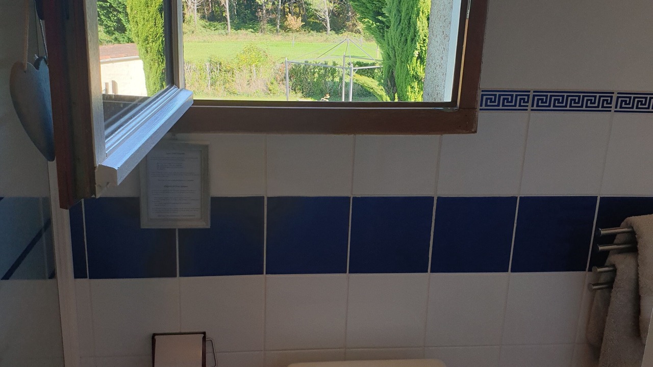 Photo of Bathroom in Fumel