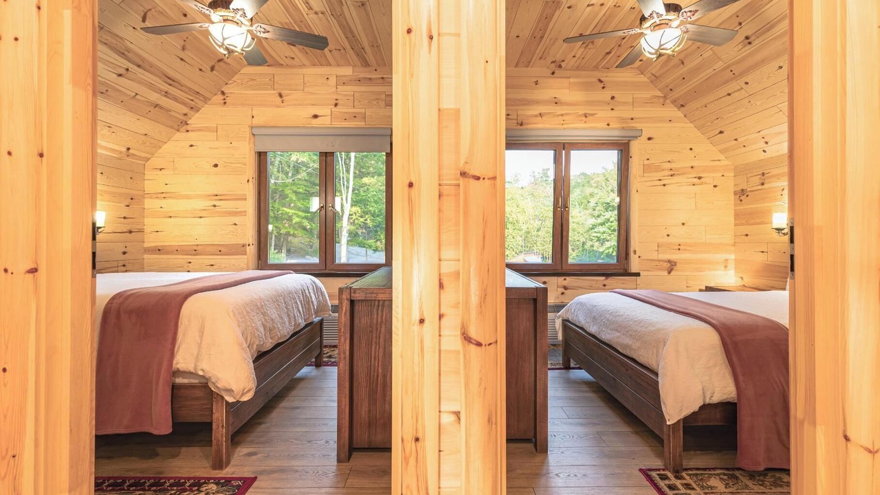 Photo of Bedroom in Long Lake