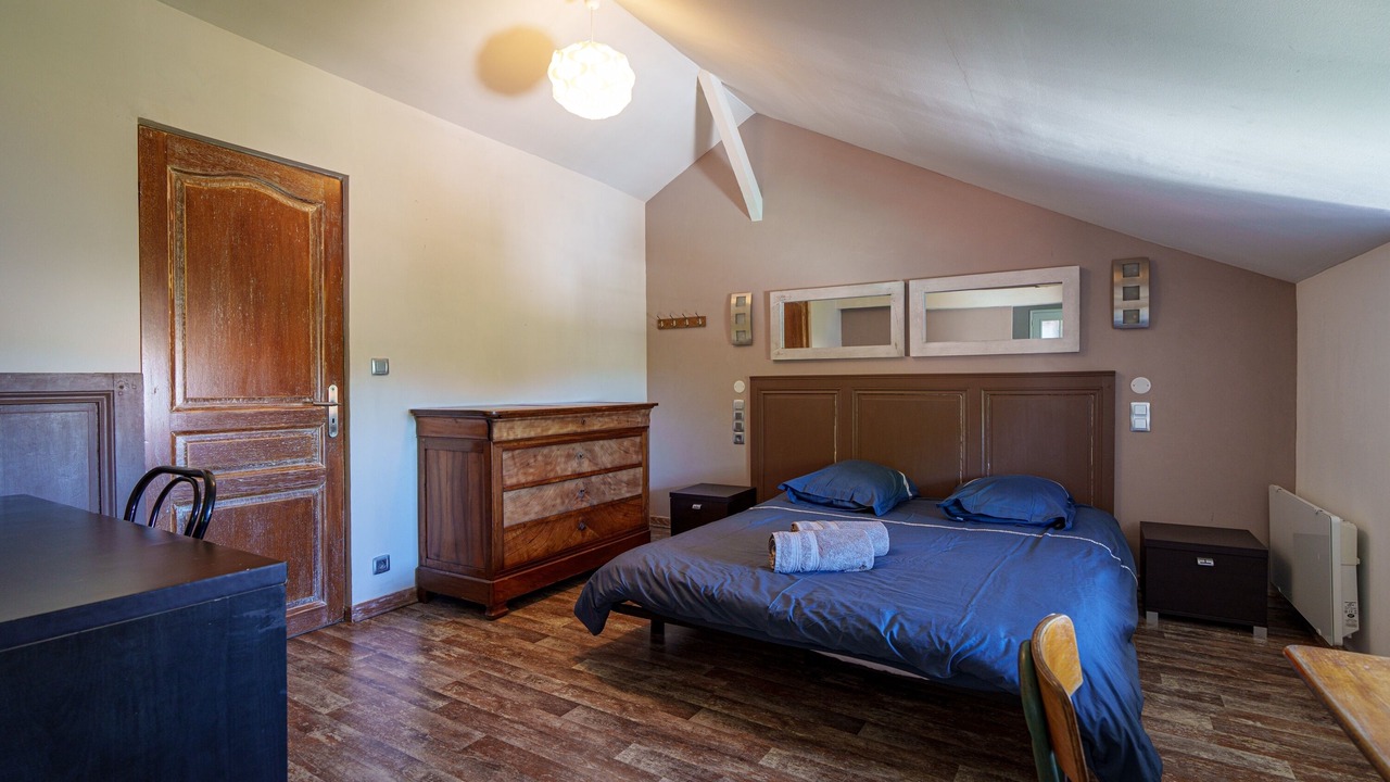 Photo of Bedroom in Doue-en-Anjou