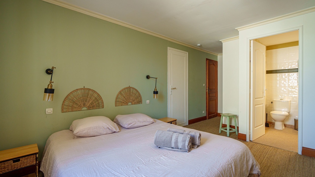 Photo of Bedroom in Doue-en-Anjou
