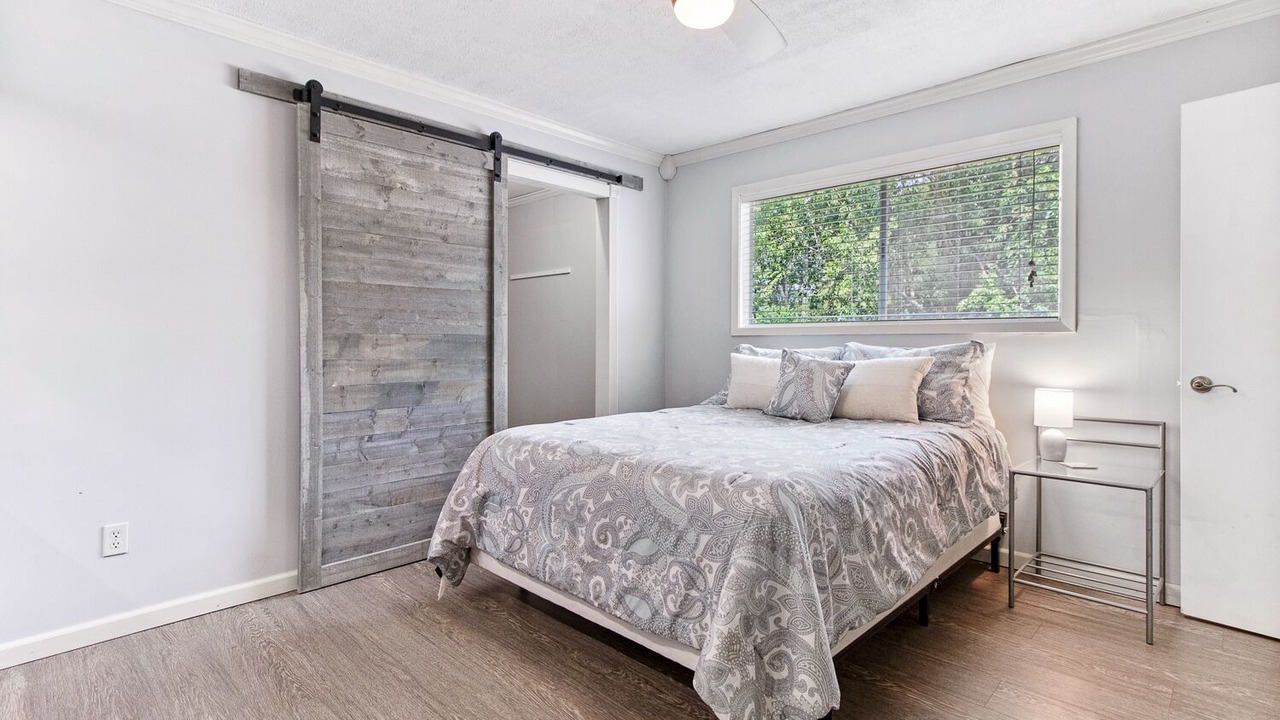 Photo of Bedroom in Butte La Rose
