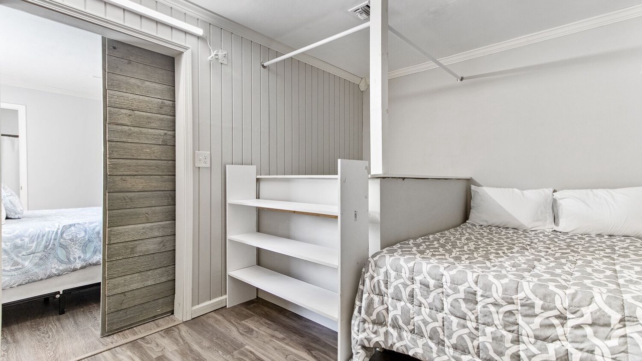 Photo of Bedroom in Butte La Rose