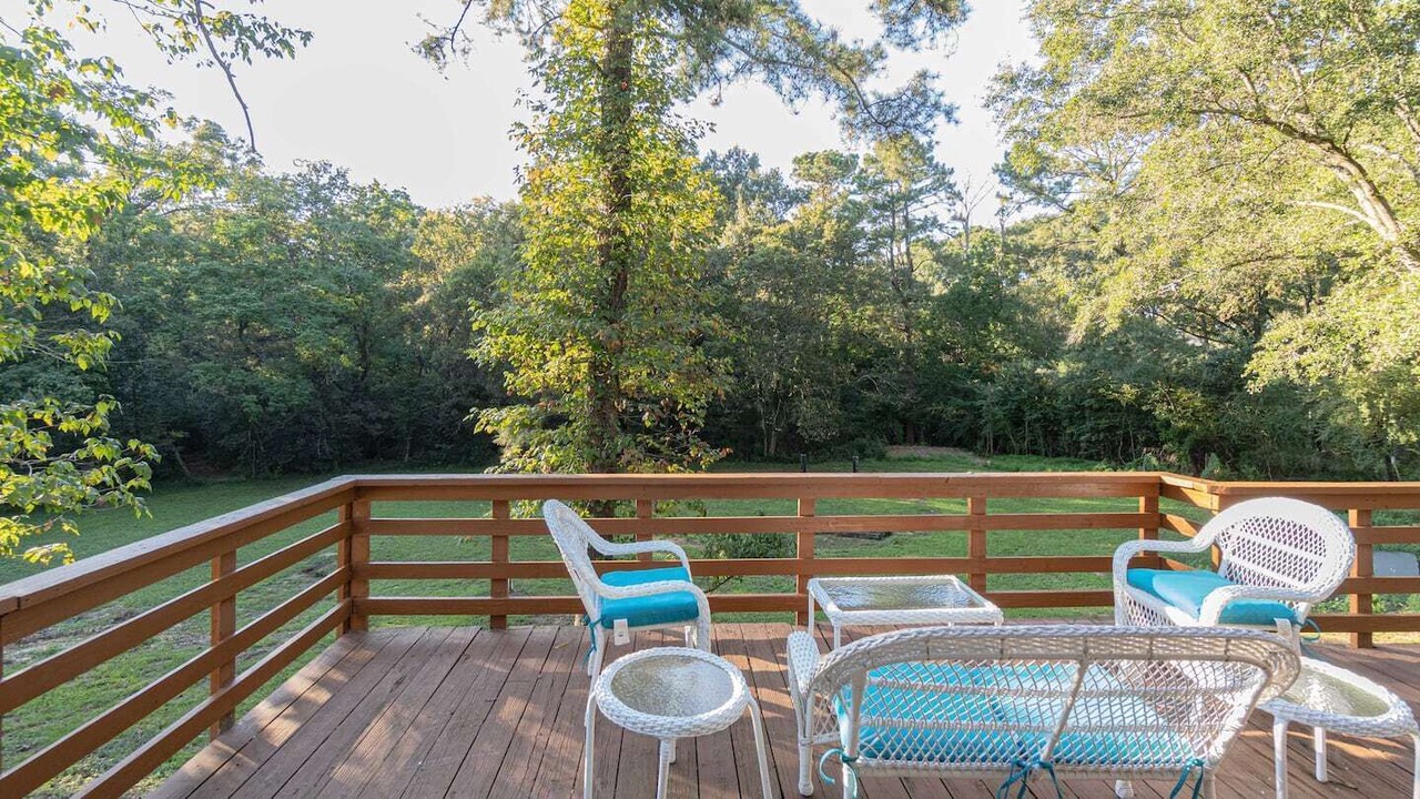 Photo of Outdoor in Gunter Afs