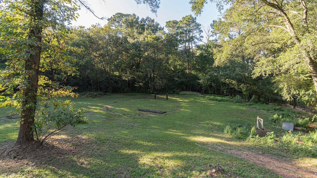 Photo of Outdoor in Gunter Afs