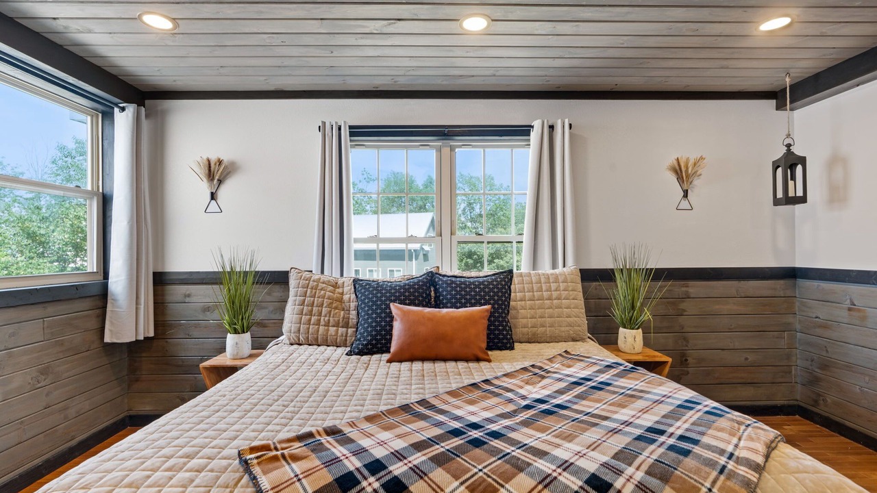 Photo of Bedroom in Bryant